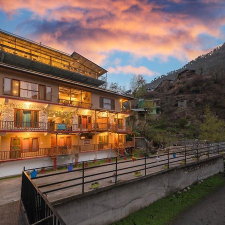 Sharda Resort-Tirthan Valley Banjār Eksteriør billede