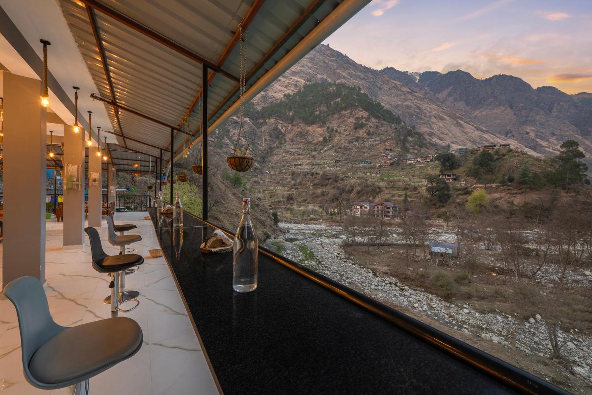 Sharda Resort-Tirthan Valley Banjār Eksteriør billede